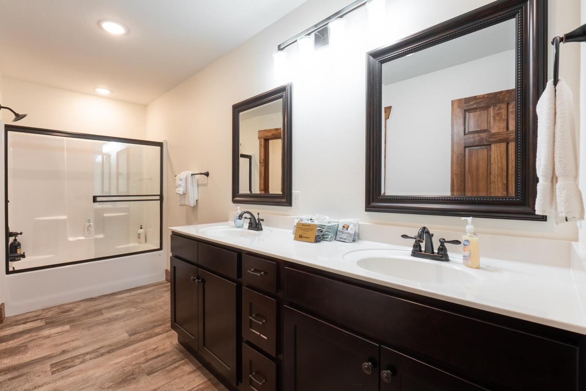 3Br Walk-In Near Silver Dollar City - Game Room - Pool - Free Tickets Included - Rr93A Branson Eksteriør bilde